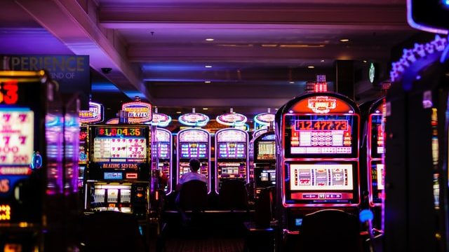 Online-Casino und Glücksspiele: die besten Online-Casinos
